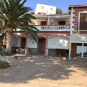 Cortijo De La Fuente Albunol